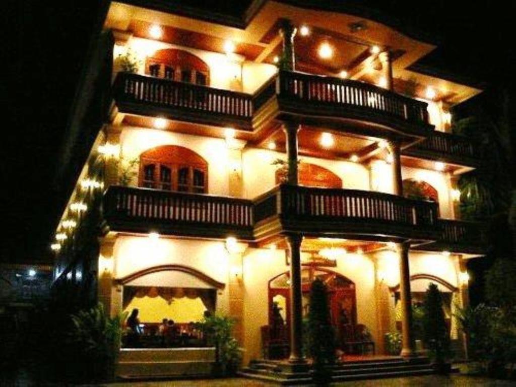 Forest King Hotel Ciudad de Siem Riep Exterior foto