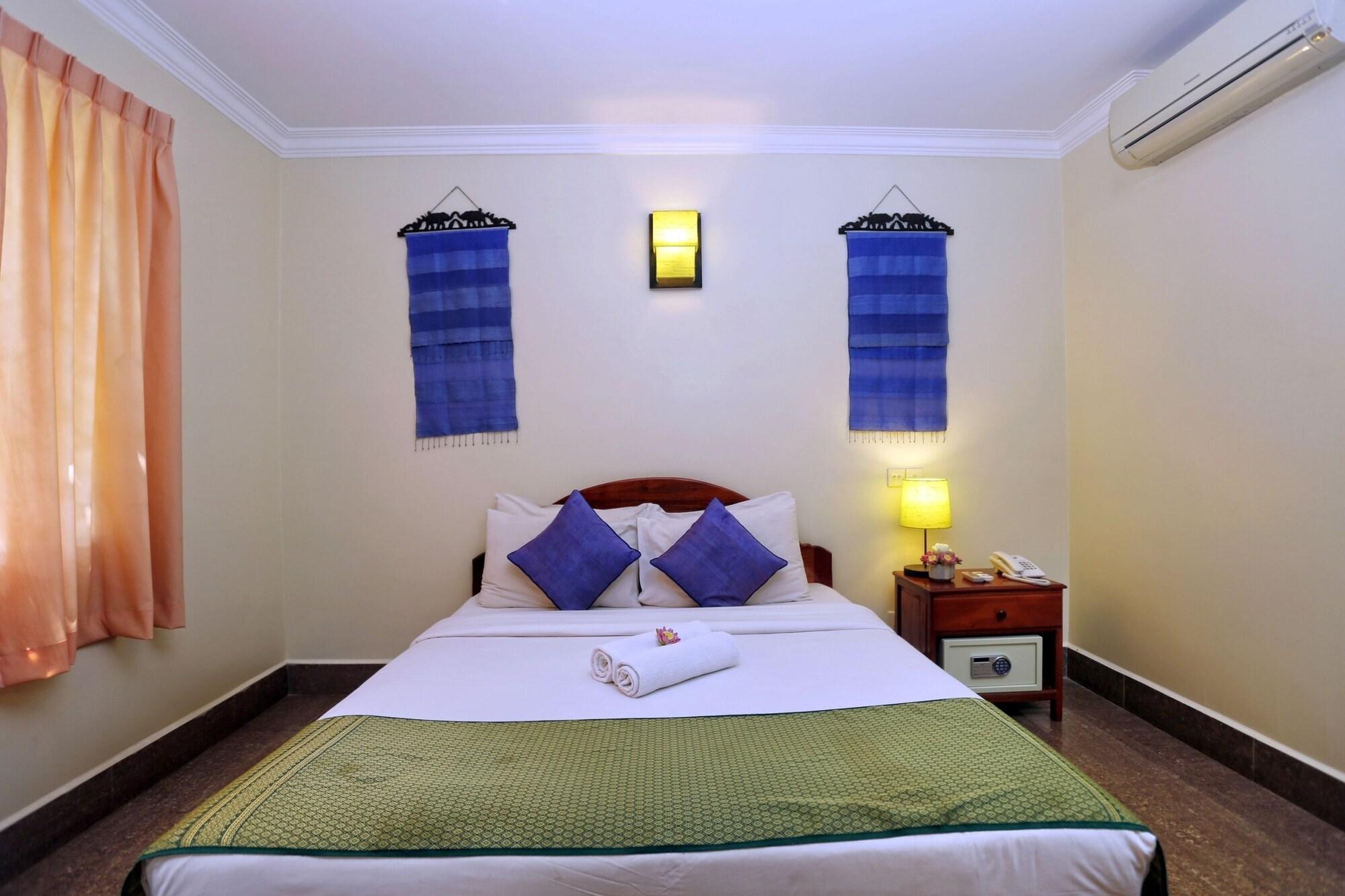 Forest King Hotel Ciudad de Siem Riep Exterior foto